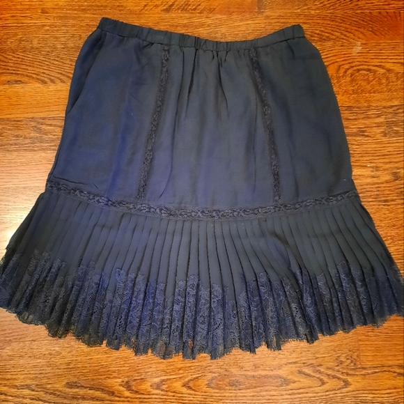 Falcon & Bloom black silk knee length skirt size M - Picture 2 of 12